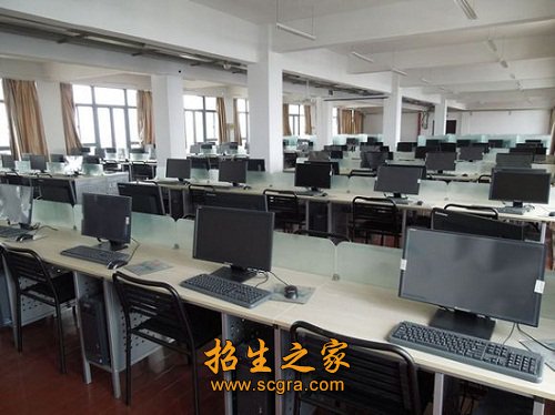 計(jì)算機(jī)室