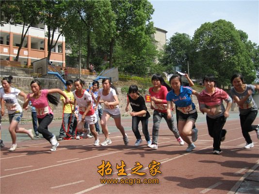 學(xué)生運(yùn)動(dòng)