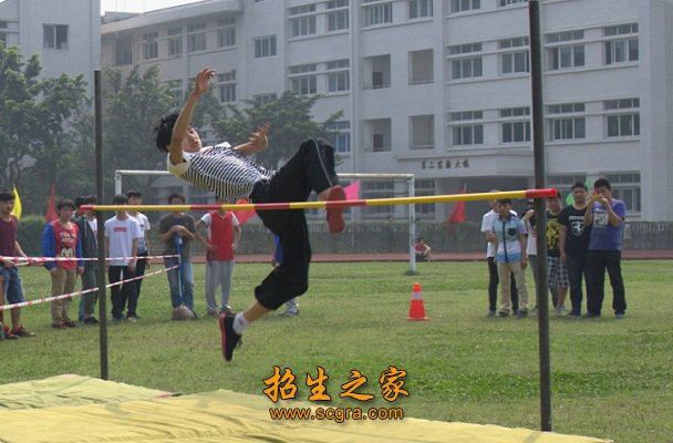 學(xué)生運(yùn)動