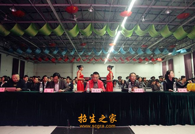 學(xué)?;顒?dòng)