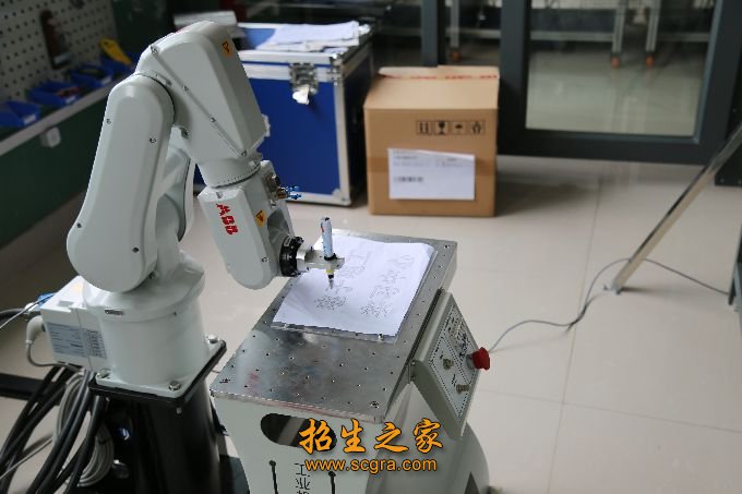 實訓(xùn)設(shè)施