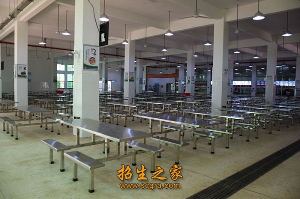 學校食堂