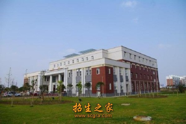 成都航空職業(yè)技術(shù)學(xué)院