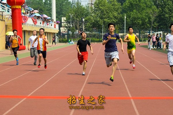 學(xué)生運(yùn)動