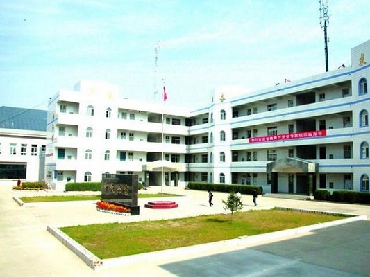 四川省達(dá)州財(cái)貿(mào)學(xué)校