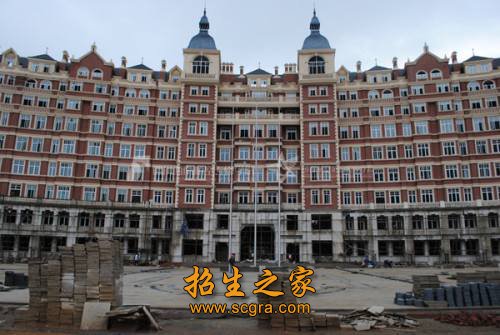 四川西南航空專修學院