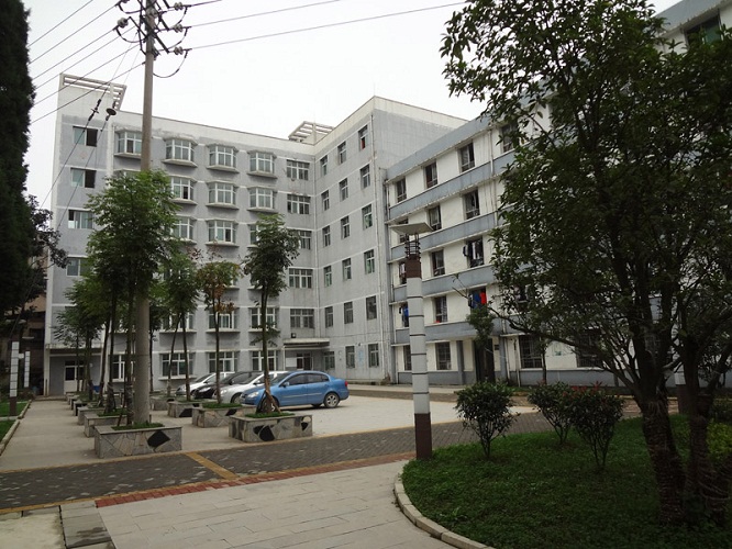 貴陽市白云區(qū)職業(yè)技術(shù)學(xué)