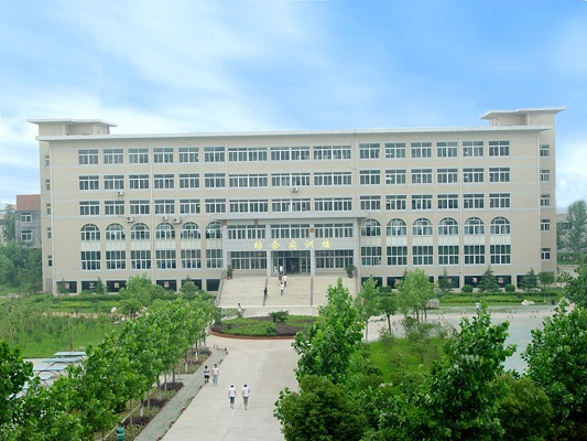 武漢技師學(xué)院（武漢市第