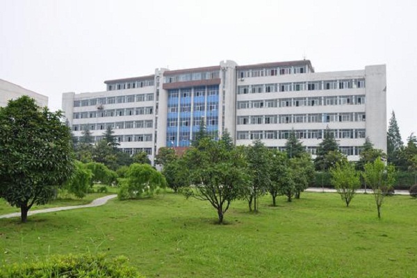 湖南石油化工職業(yè)技術(shù)學