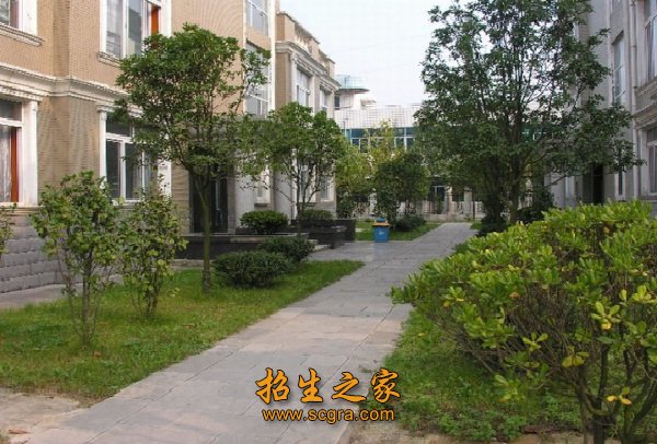 貴陽市航洋動(dòng)漫職業(yè)學(xué)校