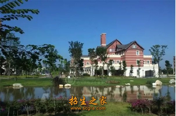 四川西南航空專(zhuān)修學(xué)院2018年招生計(jì)劃和招生對(duì)象