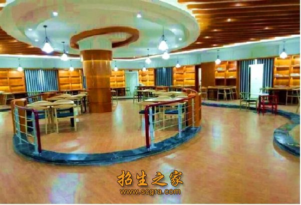 四川希望汽車職業(yè)學院