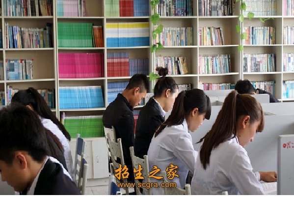 四川成都指南針職業(yè)技術(shù)學(xué)校