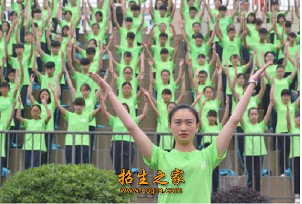 都江堰市職業(yè)中學(xué)有幾個(gè)校區(qū)？沒有畢業(yè)可以讀嗎？