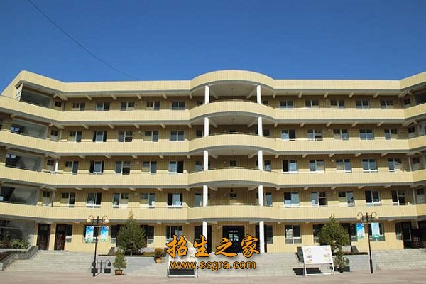 學(xué)校環(huán)境