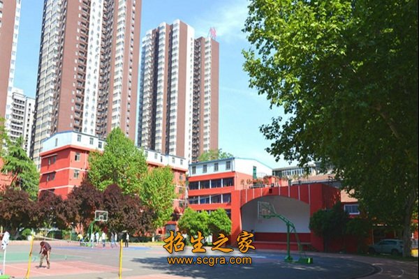 學(xué)校環(huán)境