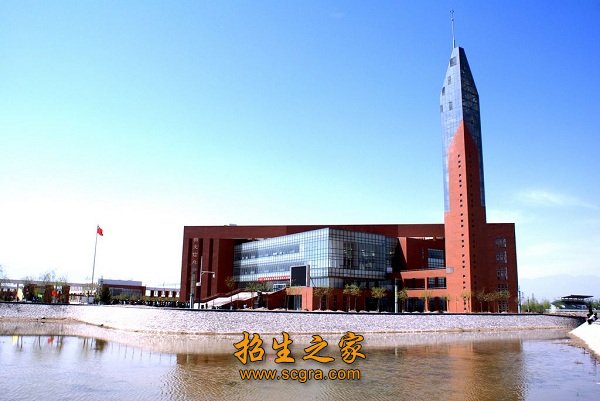 學(xué)校環(huán)境