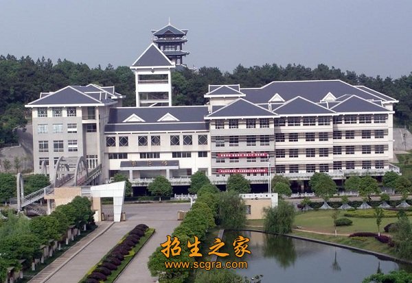 學(xué)校環(huán)境