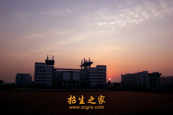 江蘇常州溧陽(yáng)職業(yè)技術(shù)學(xué)校