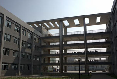 成都市技師學(xué)院地址在哪里?