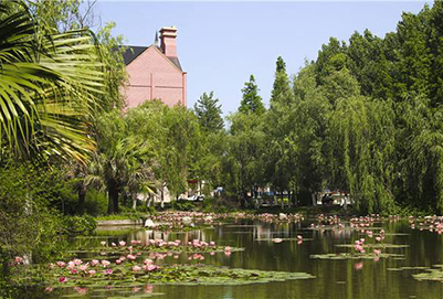 2020年成都郫縣希望職業(yè)學(xué)校招生辦聯(lián)系電話(huà)