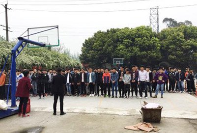 成都鐵路技工學(xué)校地址在哪里?