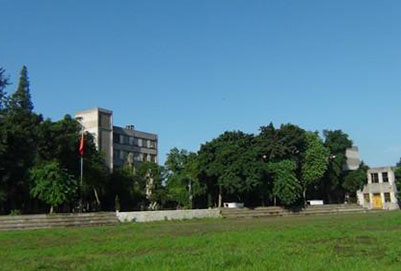 2020年瀘州職業(yè)技術(shù)學(xué)校招生辦聯(lián)系電話