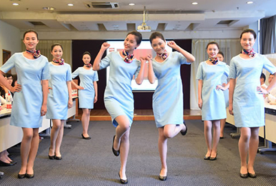 成都市藝術(shù)職業(yè)學(xué)院「深圳寶安機(jī)場(chǎng)航空服務(wù)人才定制班」招生