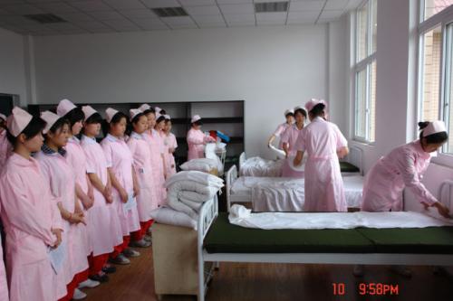 成都衛(wèi)校學(xué)校有哪些專業(yè)