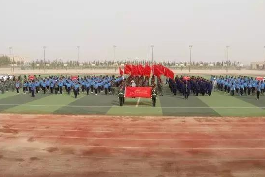 成都五月花高級(jí)技工學(xué)校,成都的職業(yè)學(xué)校