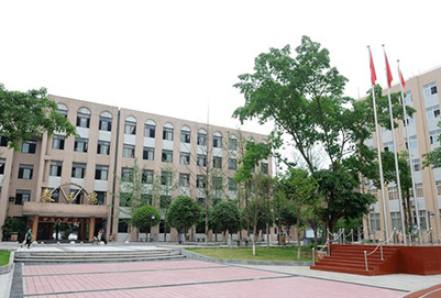 四川省資陽師范學校教學區(qū)入口