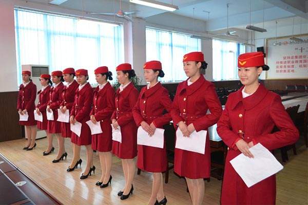 高鐵學(xué)校乘務(wù)員專業(yè)