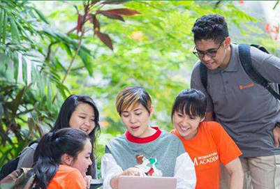 成都信息技術(shù)學(xué)校國際留學(xué)2