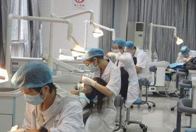 成都信息技術(shù)學(xué)校醫(yī)學(xué)護(hù)理2