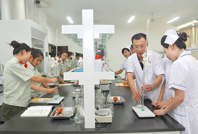 成都信息技術(shù)學(xué)校醫(yī)學(xué)護(hù)理3