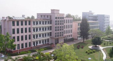 成都市民航管理專業(yè)有哪些學(xué)校？