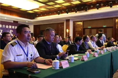 成都航空旅游職業(yè)中學購買派珀飛機