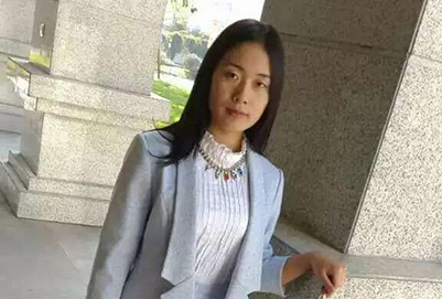 宜賓縣柳嘉職業(yè)技術(shù)學校13級服裝專業(yè)學生甄慶玲