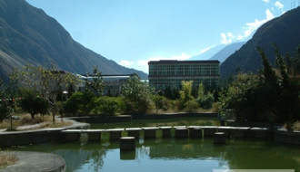 四川省甘孜衛(wèi)生學(xué)校