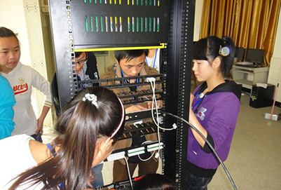 宜賓縣柳嘉職業(yè)技術(shù)學校交換機配置實訓