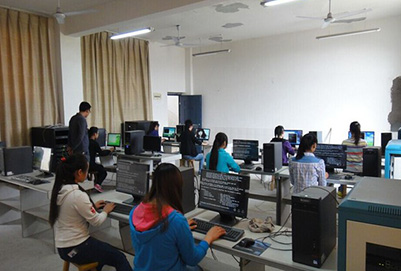 宜賓縣柳嘉職業(yè)技術(shù)學校綜合布線實訓