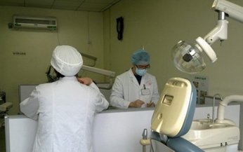 成都鐵路衛(wèi)生學(xué)校