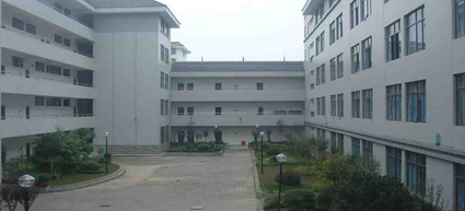 雅安職業(yè)技術(shù)學(xué)校校園環(huán)境