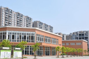 眉山 衛(wèi)生職業(yè)學(xué)校校園環(huán)境