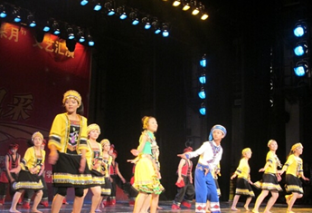 成都大學(xué)醫(yī)護(hù)學(xué)院