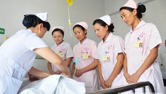 四川省阿壩衛(wèi)生學校