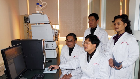 成都中醫(yī)藥大學(xué)實(shí)訓(xùn)設(shè)備1