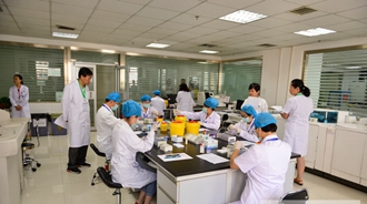 四川省阿壩衛(wèi)生學(xué)校