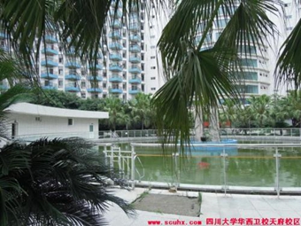 成都華西衛(wèi)校招生簡(jiǎn)介