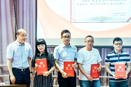 四川省城市技師學(xué)院第八屆校企合作隆重舉行